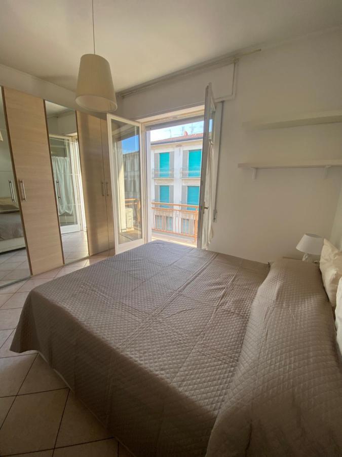 Appartamento Nel Cuore Di Viareggio Kültér fotó